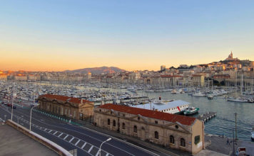 NotreDameDeLaGarde-VieuxPort-Marseille